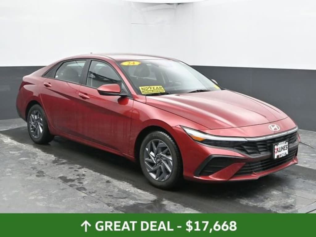 Used 2024 Hyundai Elantra SEL
