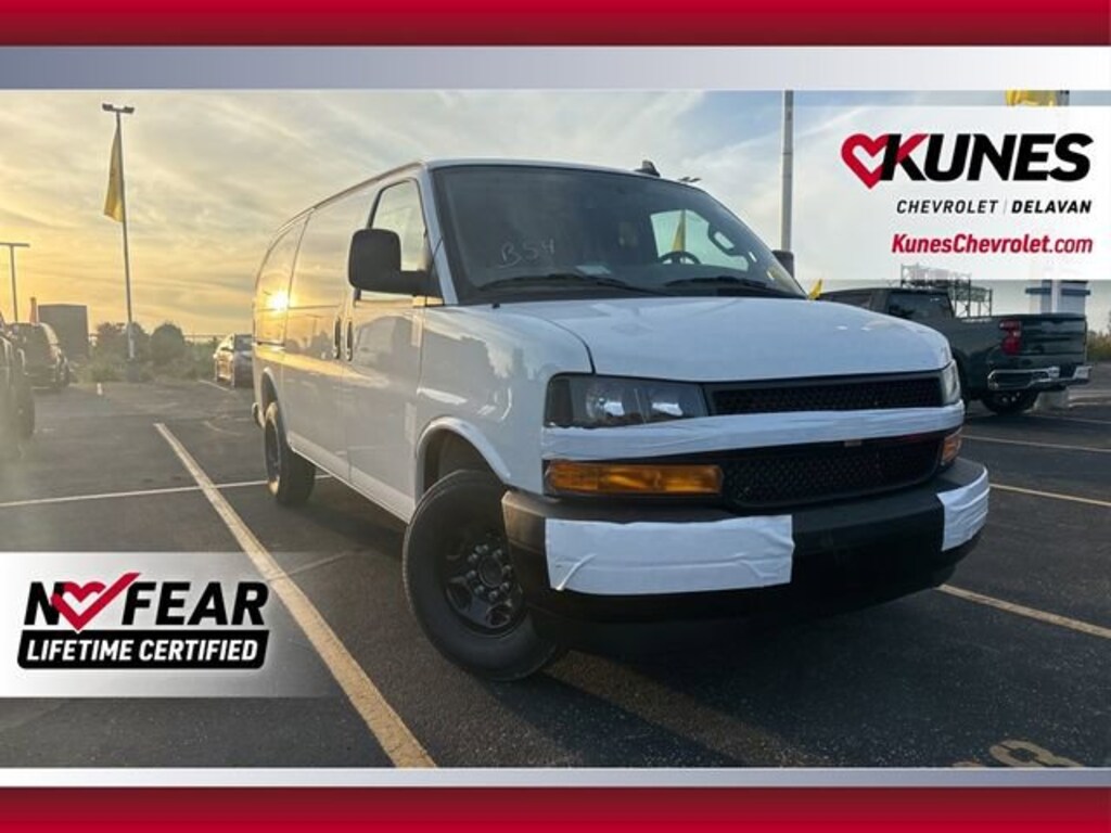 New 2025 Chevrolet Express Cargo 3500 WT Van