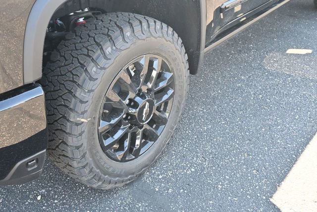 2026 Chevrolet Silverado 3500HD High Country - Photo 12