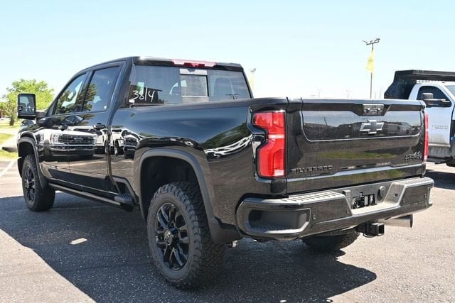 2026 Chevrolet Silverado 3500HD High Country - Photo 6