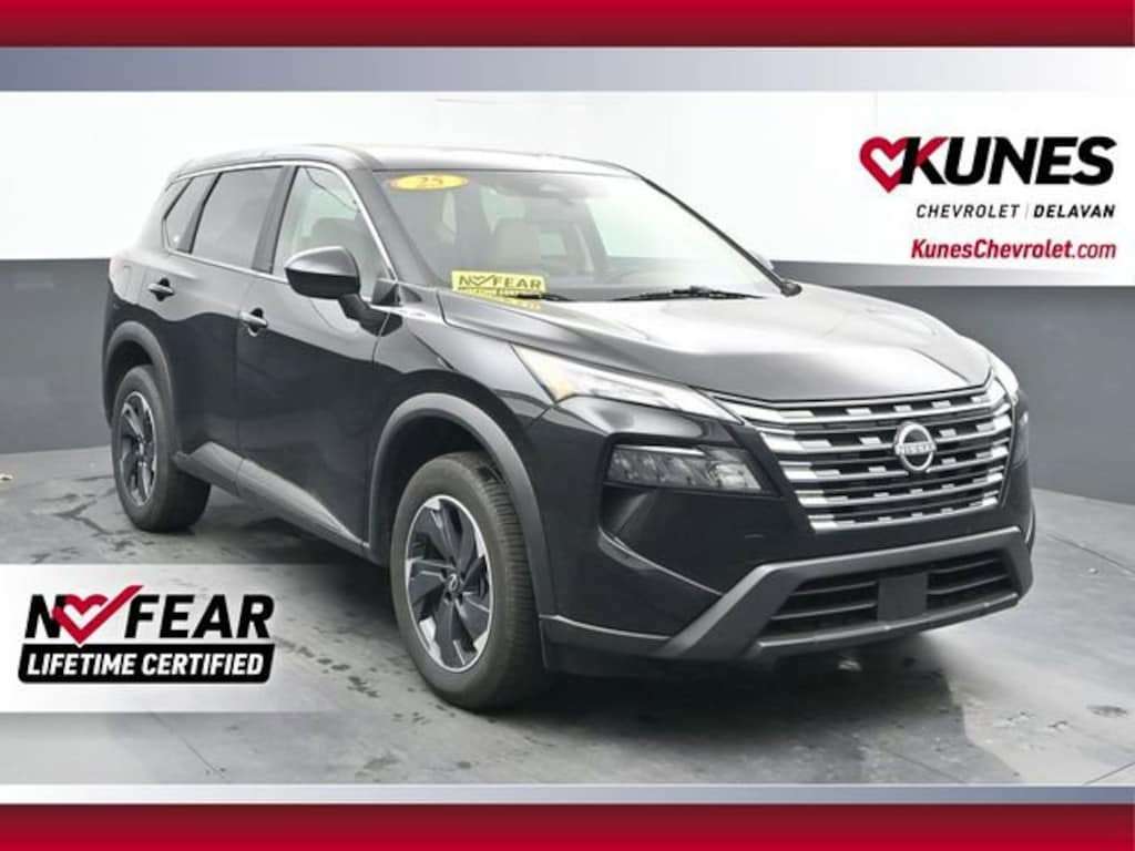 Used 2025 Nissan Rogue SV