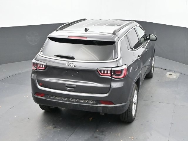 Vehicle thumbnail
