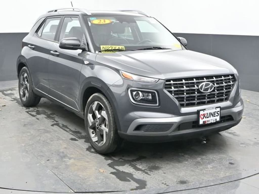 Used 2023 Hyundai Venue Limited