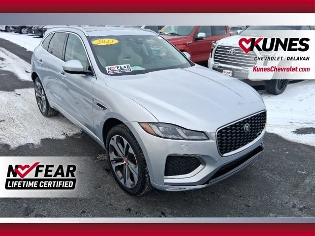 2023 Jaguar F-PACE P400 R-Dynamic S's photo