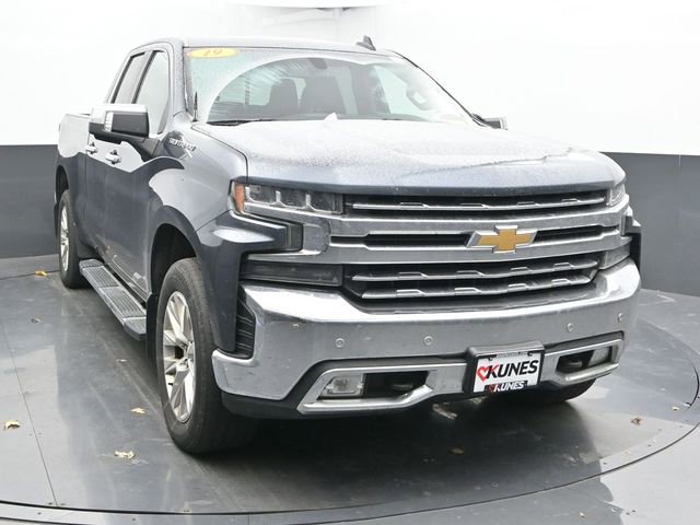 2019 Chevrolet Silverado 1500 LTZ photo 3