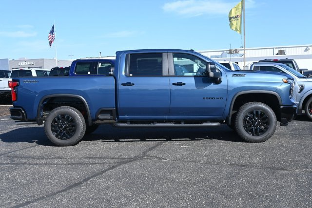 2026 Chevrolet Silverado 2500 HD LT - Photo 3
