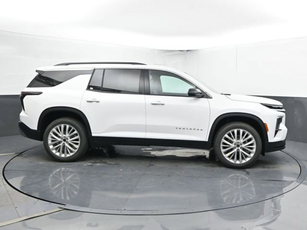New 2026 Chevrolet Traverse LT SUV