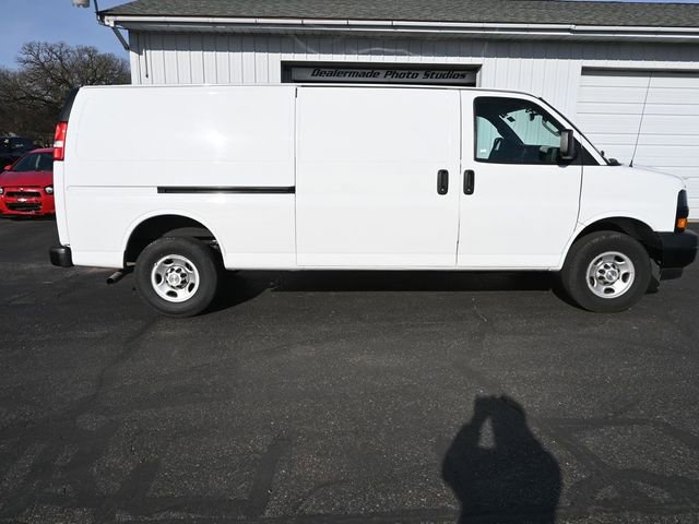 2023 Chevrolet Express 2500 Work Van Cargo photo 2