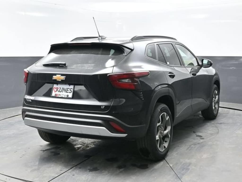 New 2026 Chevrolet Trax LT SUV