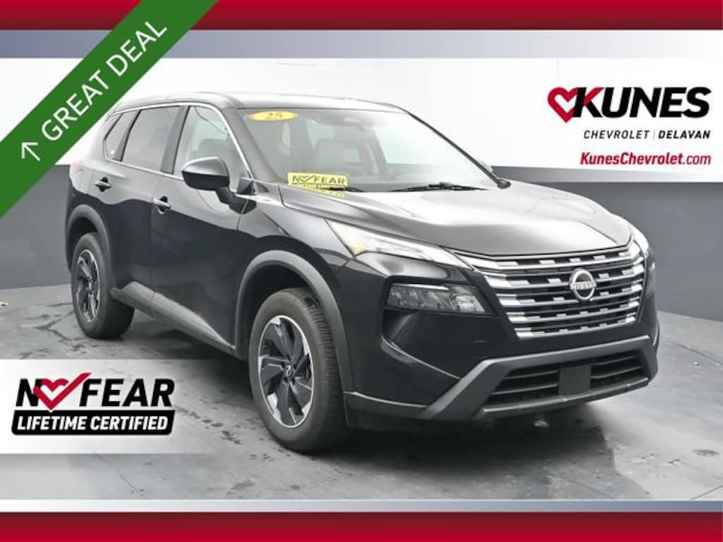 Used 2025 Nissan Rogue SV