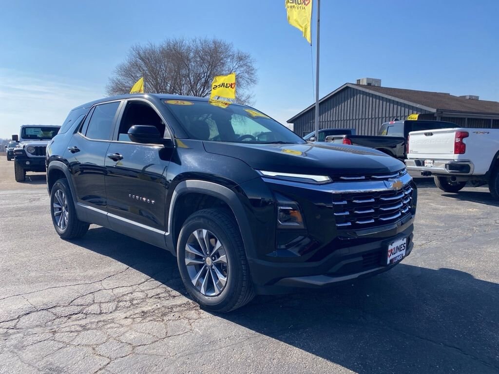 Used 2025 Chevrolet Equinox LT SUV