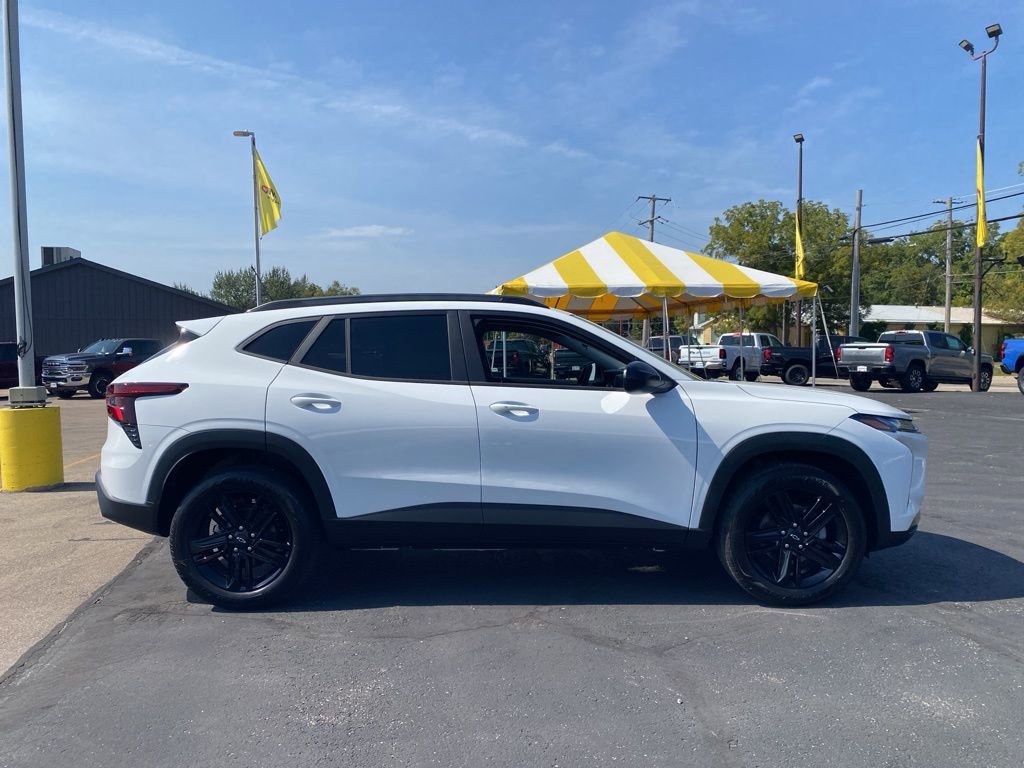 2025 Chevrolet Trax ACTIV photo 3