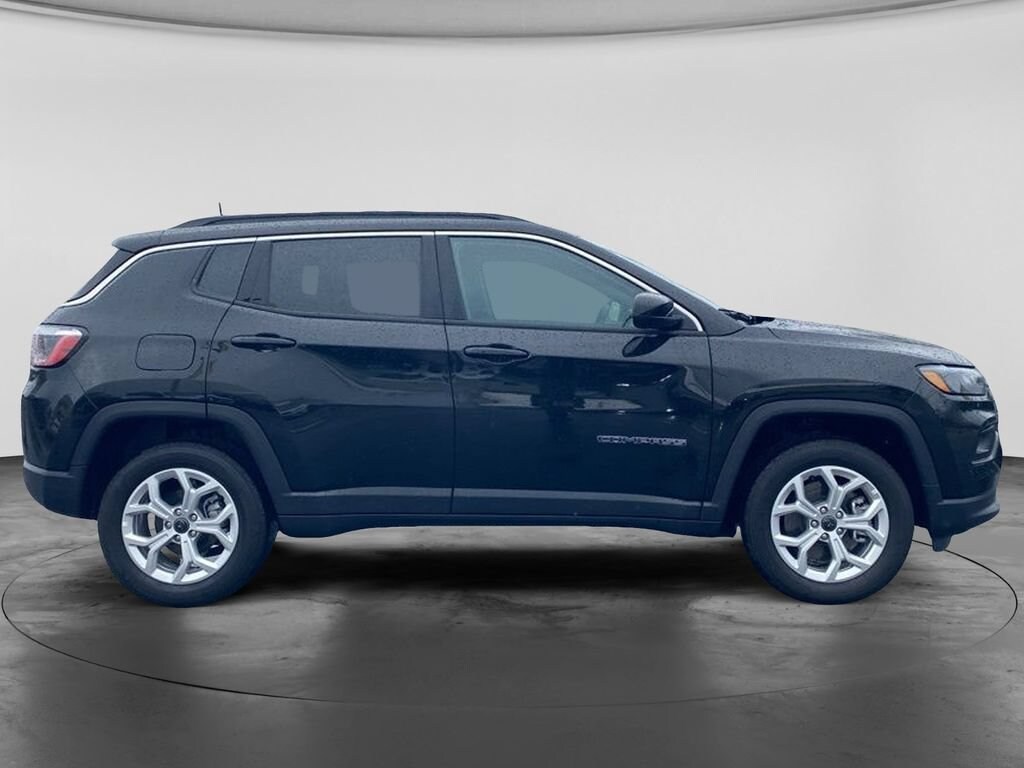 Used 2026 Jeep Compass Latitude