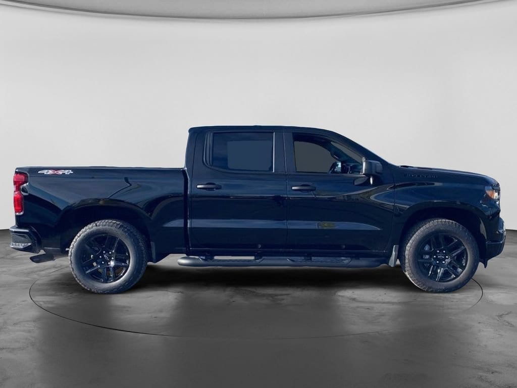 New 2026 Chevrolet Silverado 1500 Custom Truck