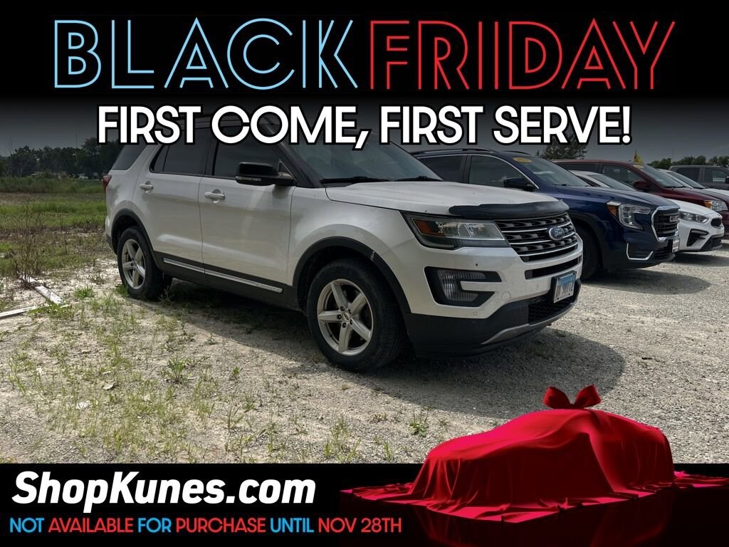 Used 2017 Ford Explorer XLT