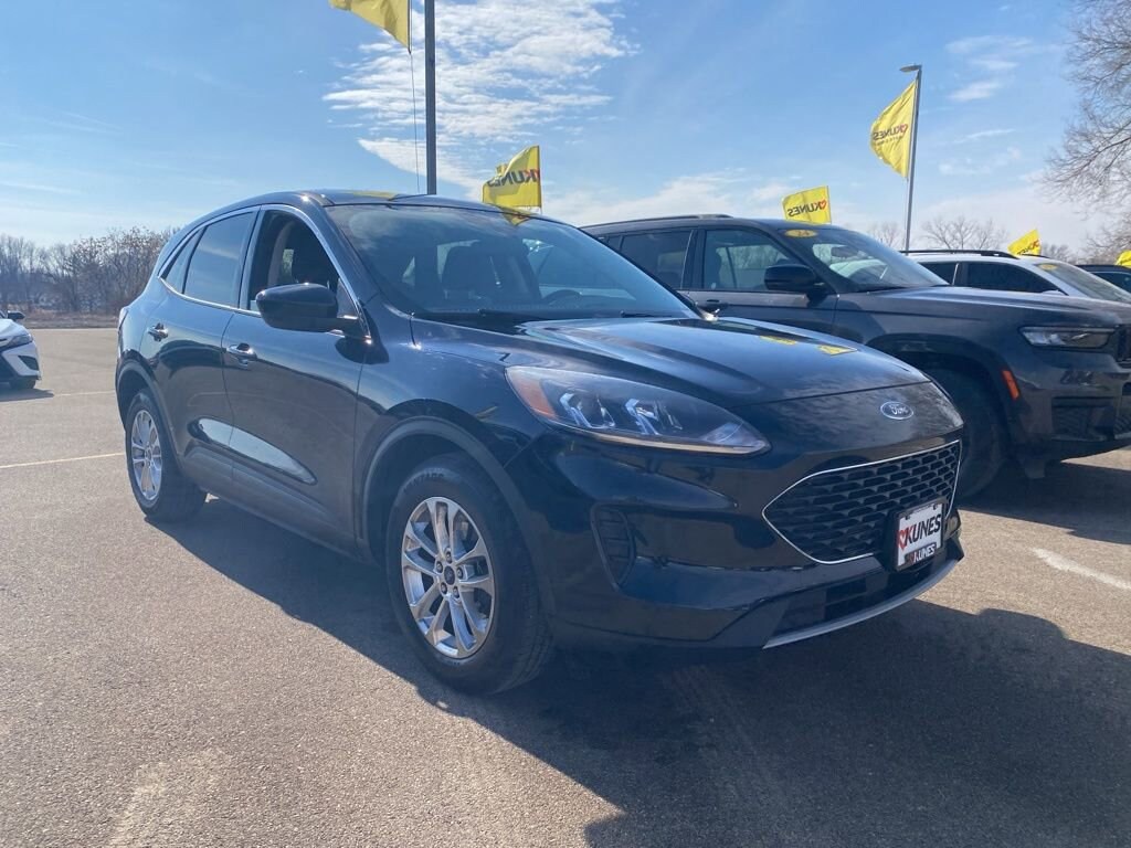 Used 2021 Ford Escape SE