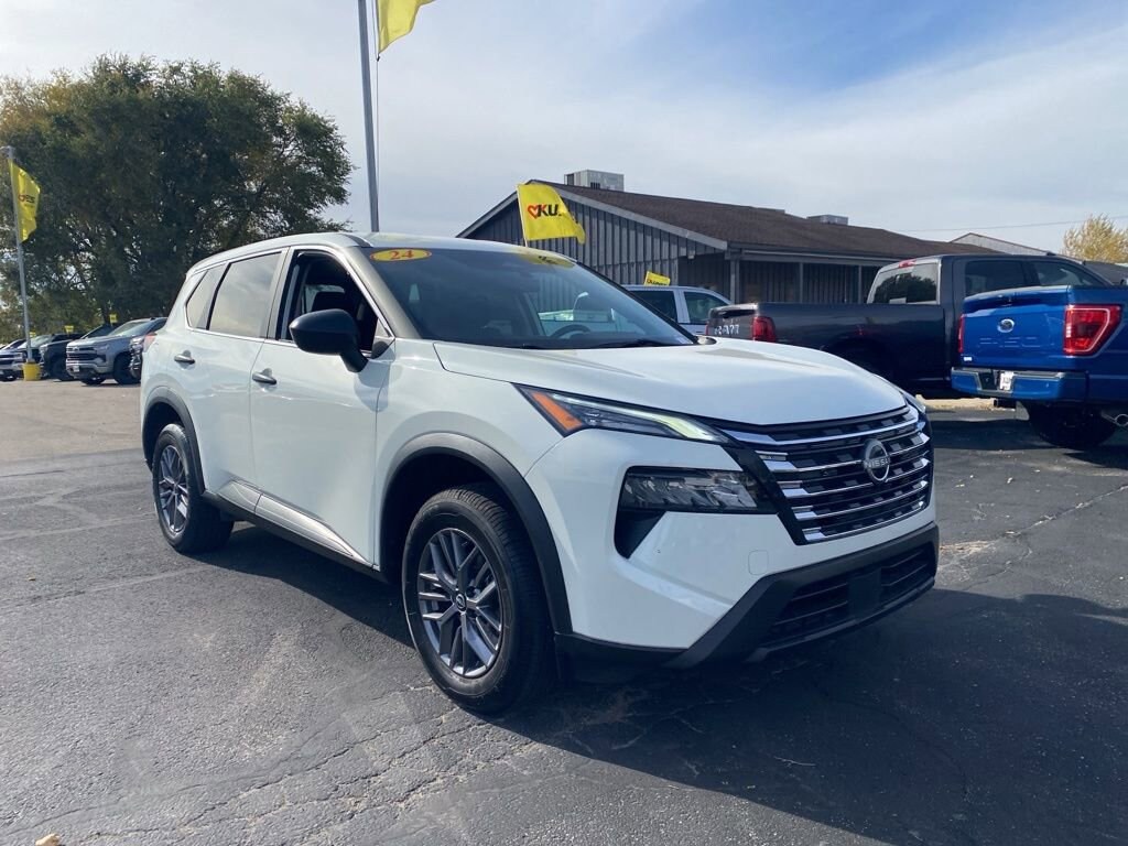 Used 2024 Nissan Rogue S