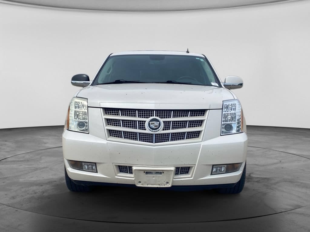 Used 2012 Cadillac Escalade Premium with VIN 1GYS4CEF3CR202840 for sale in Morrison, IL