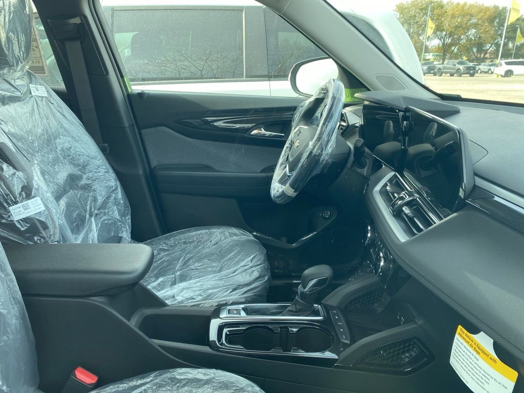 2026 Chevrolet Trailblazer LT photo 4