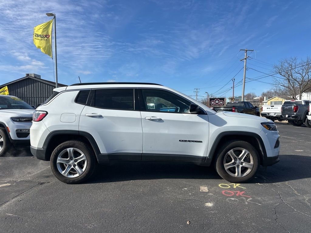Used 2023 Jeep Compass Latitude