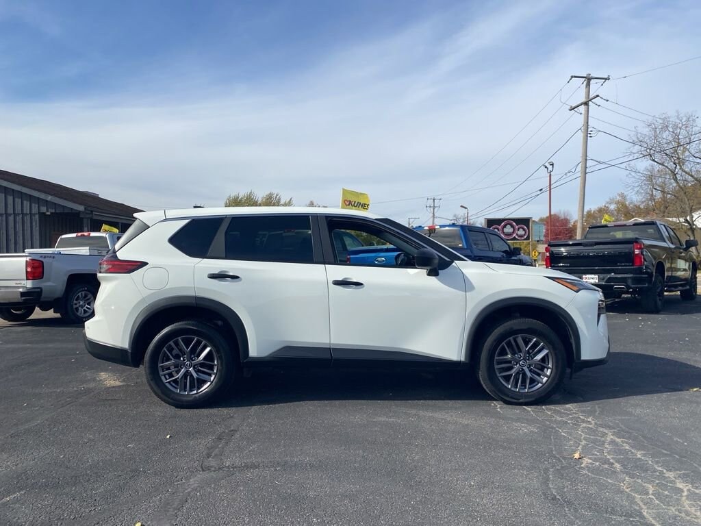 Used 2024 Nissan Rogue S