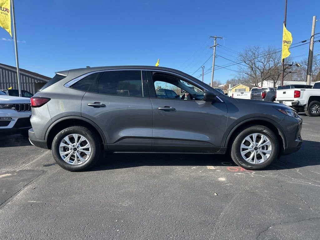 Used 2023 Ford Escape Active
