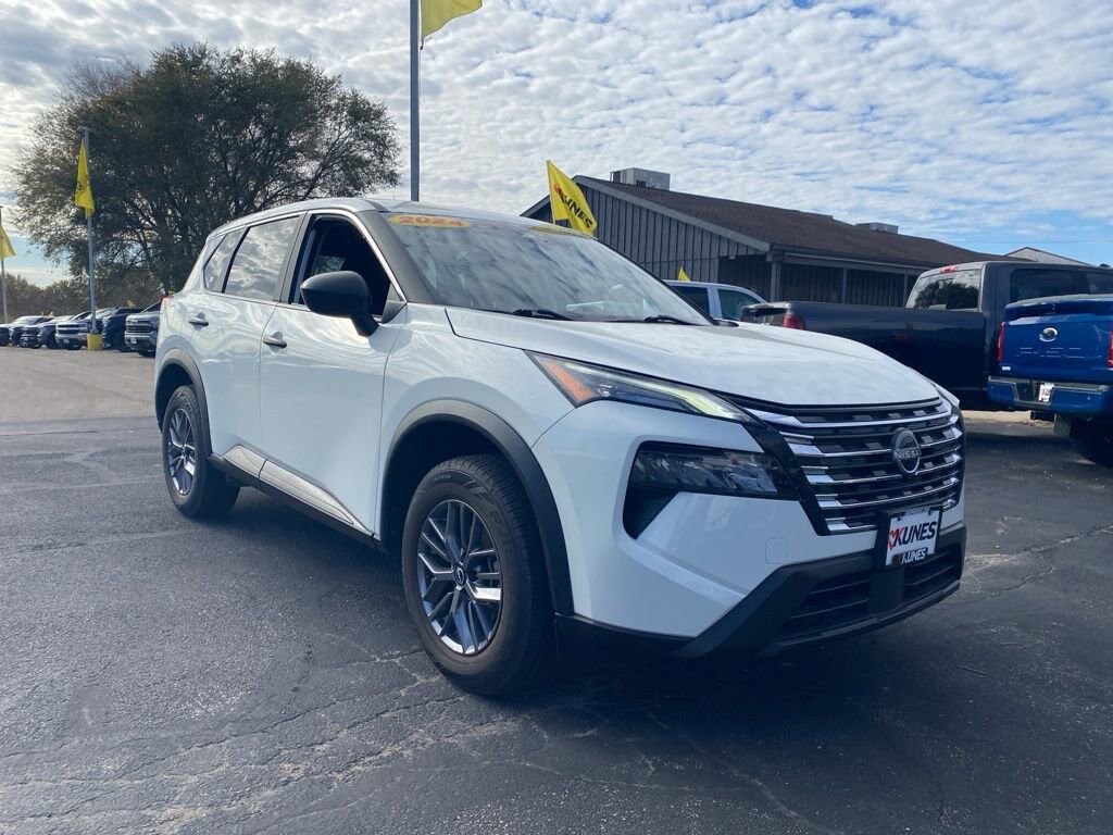 Used 2024 Nissan Rogue S