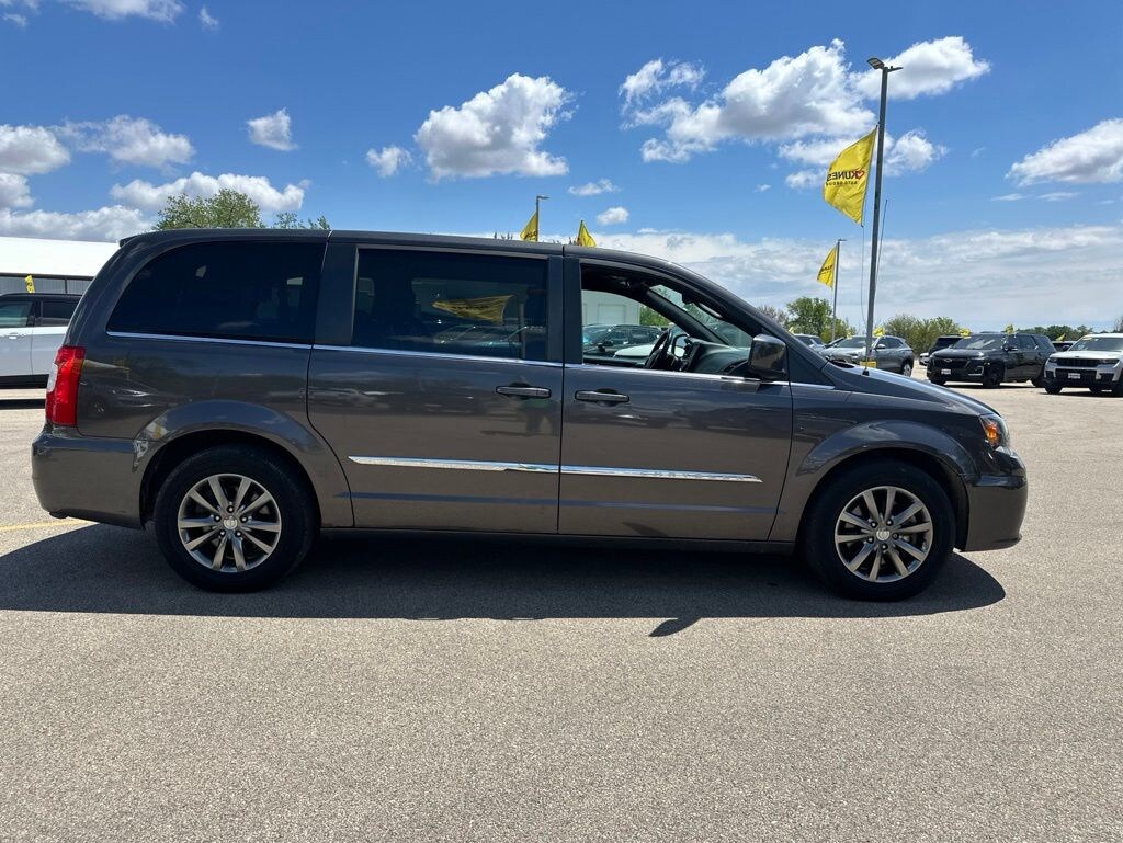 Used 2015 Chrysler Town & Country S Minivan/Van