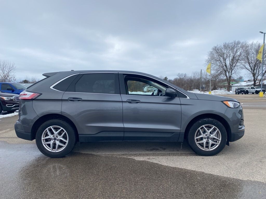 Used 2024 Ford Edge SEL SUV