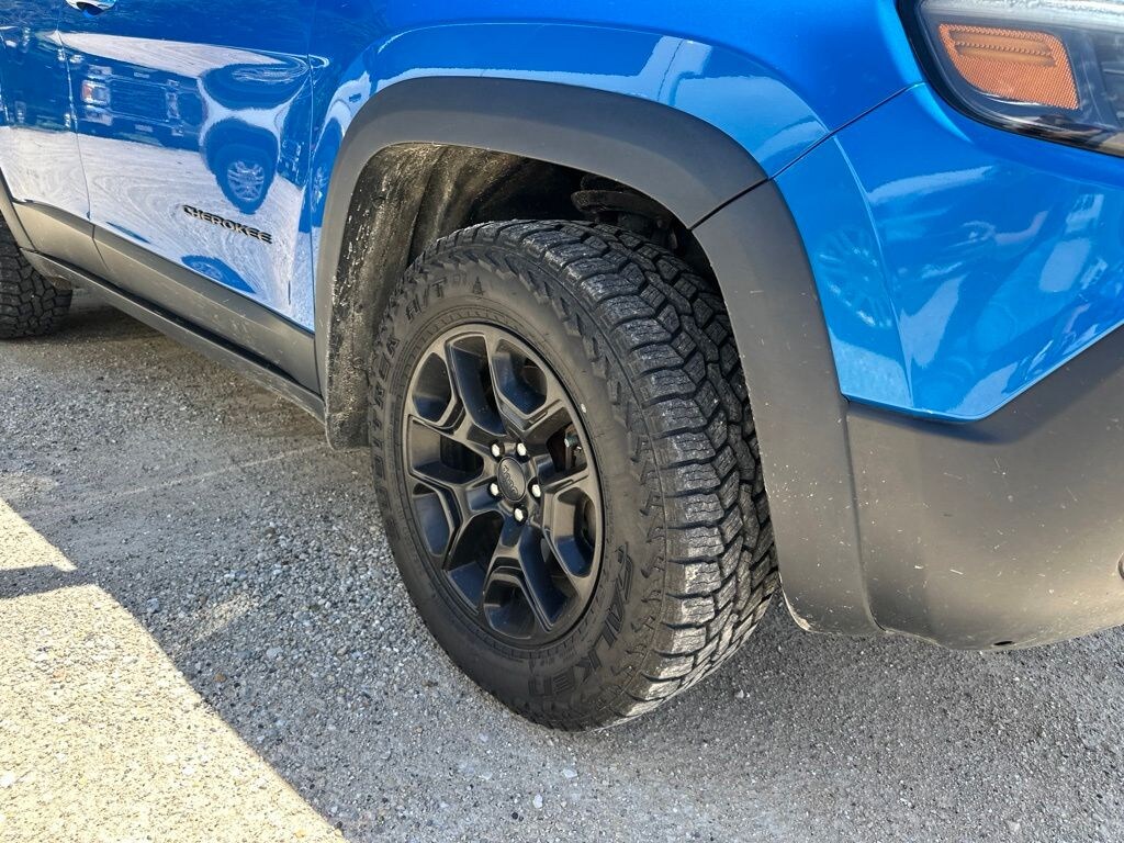 Used 2019 Jeep Cherokee Trailhawk SUV