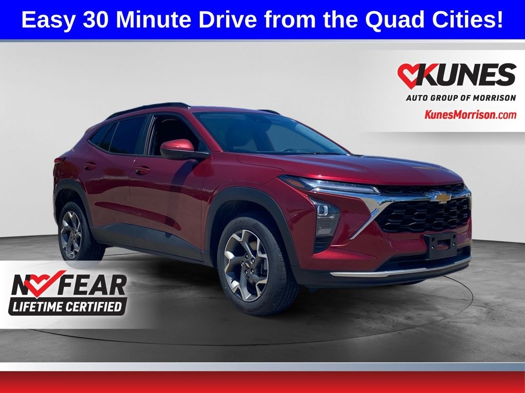 Used 2025 Chevrolet Trax LT SUV