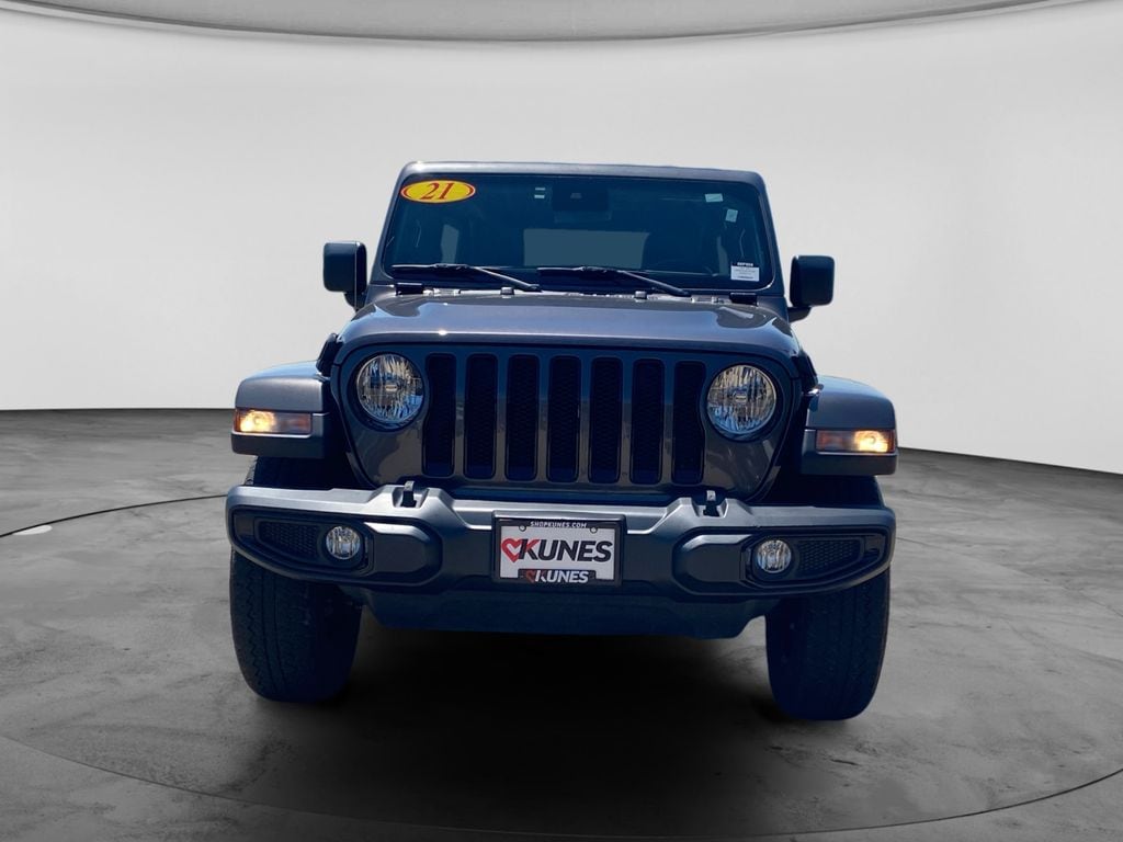 2021 Jeep Wrangler Unlimited Sahara Altitude - Photo 2