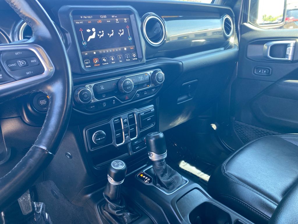 2021 Jeep Wrangler Unlimited Sahara Altitude - Photo 31