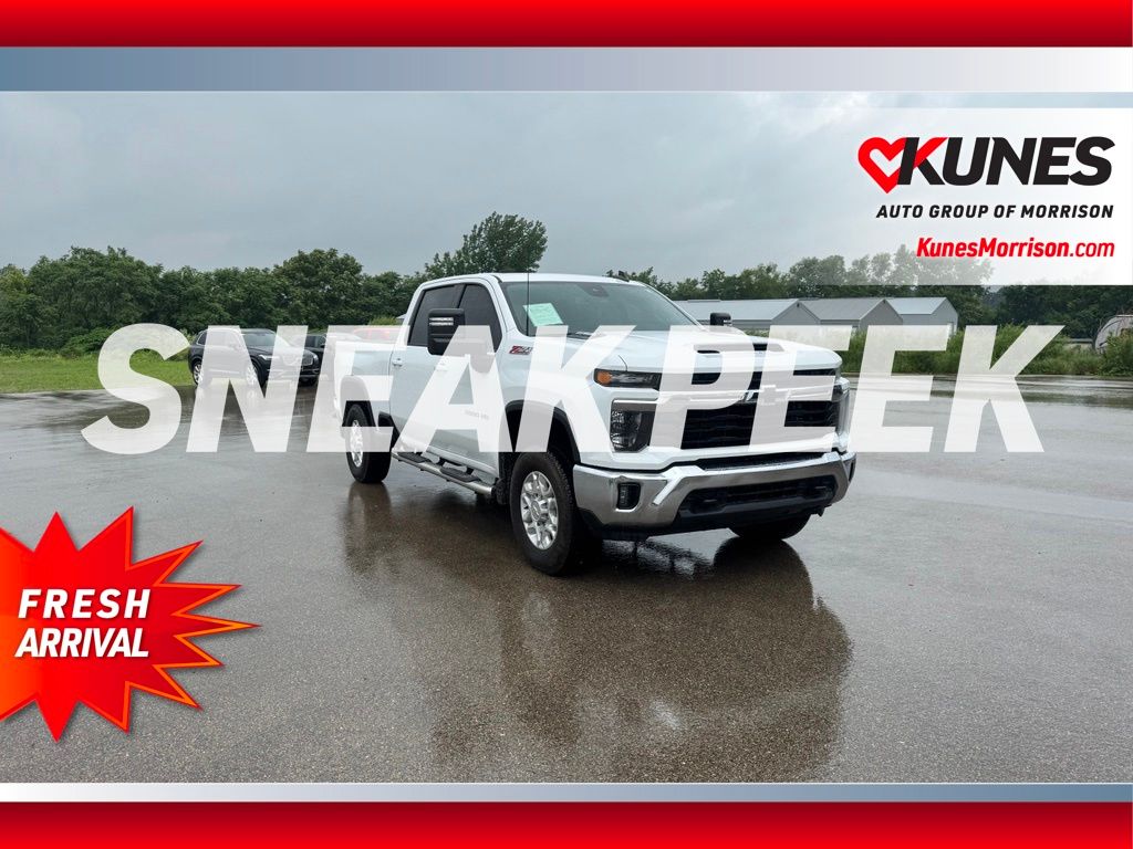 2024 Chevrolet Silverado HD LT 4WD Crew Cab Standard Box SRW's photo