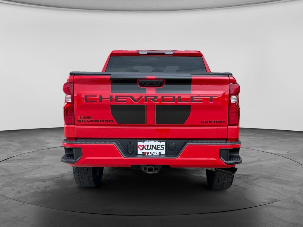 2024 Chevrolet Silverado 1500 Custom - Photo 8