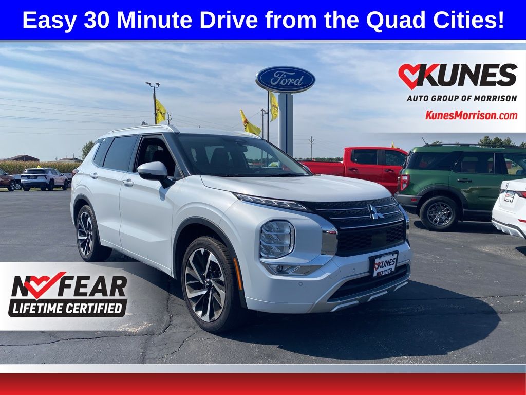 2023 Mitsubishi Outlander SEL