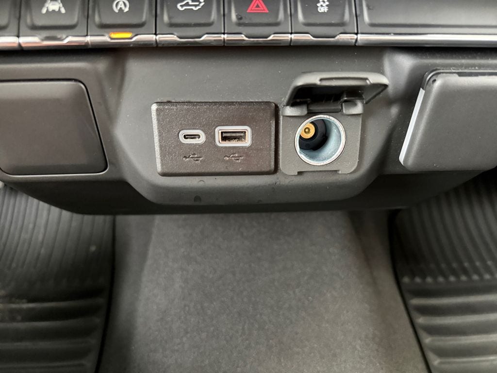2024 Chevrolet Silverado 1500 Custom - Photo 31