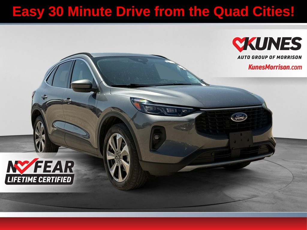 Used 2025 Ford Escape Platinum SUV