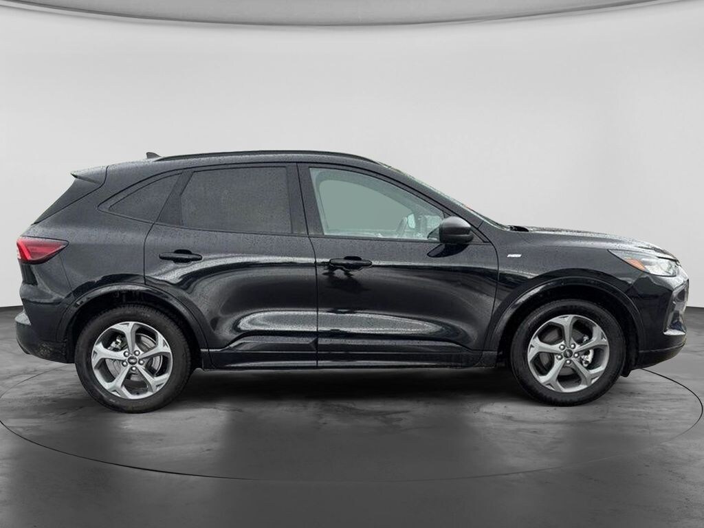 Used 2024 Ford Escape ST-Line SUV