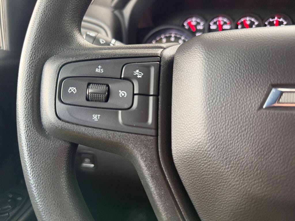 2024 Chevrolet Silverado 1500 Custom - Photo 15