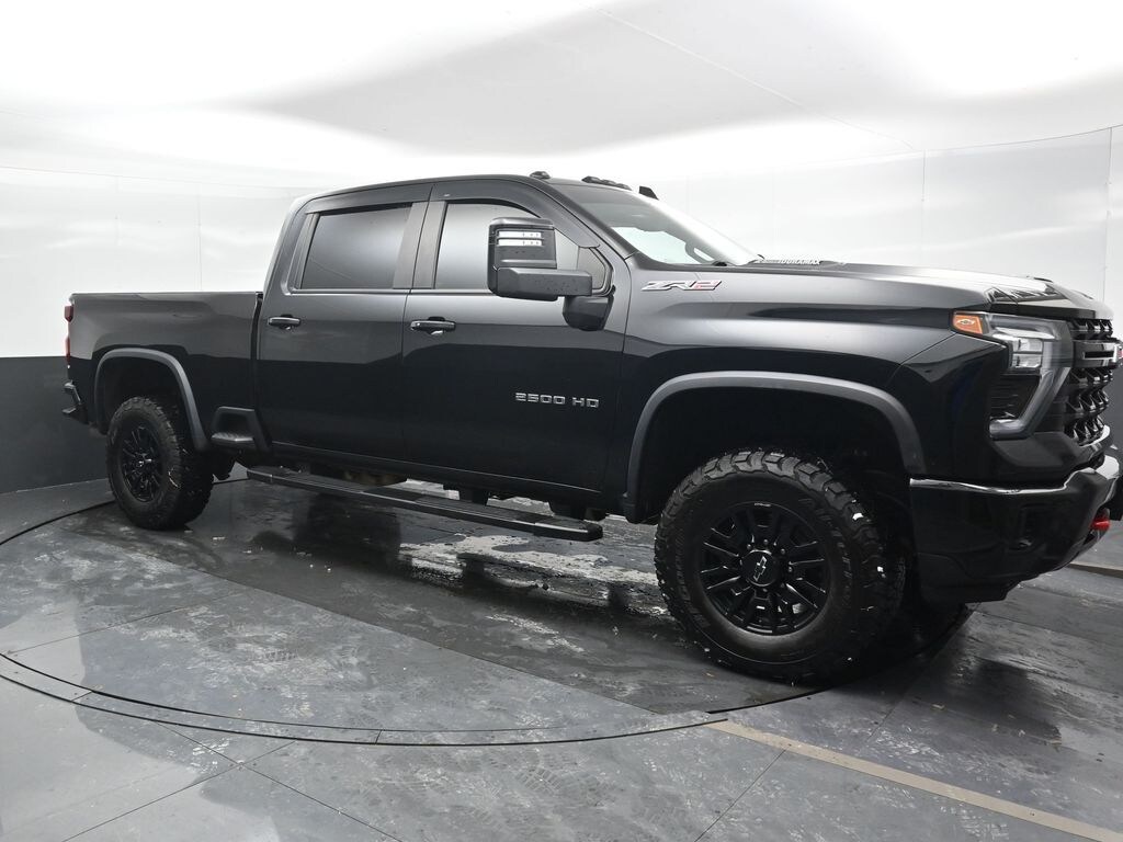 Used 2024 Chevrolet Silverado 2500HD ZR2 Truck