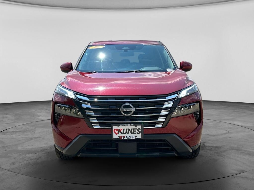 Used 2025 Nissan Rogue SV SUV