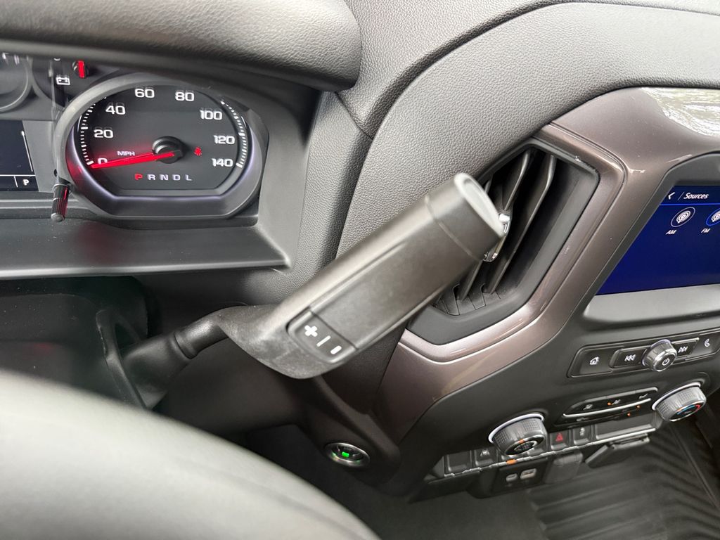 2024 Chevrolet Silverado 1500 Custom - Photo 27
