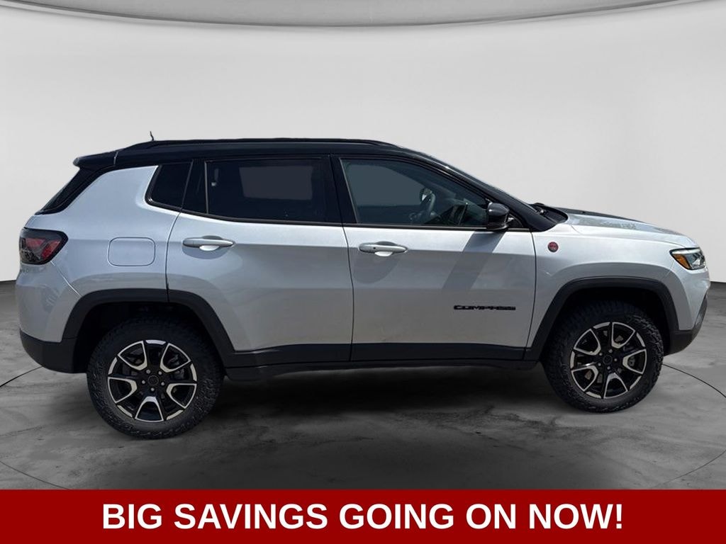 New 2025 Jeep Compass Trailhawk Sport Utility