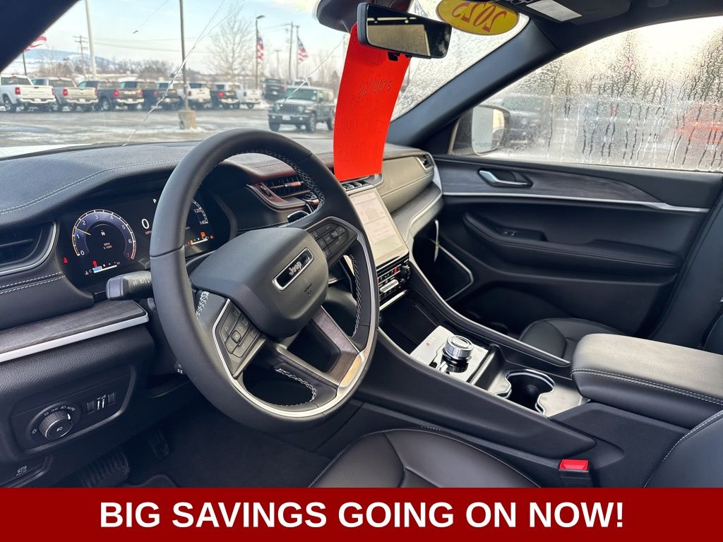 2025 Jeep Grand Cherokee L Limited - Photo 24