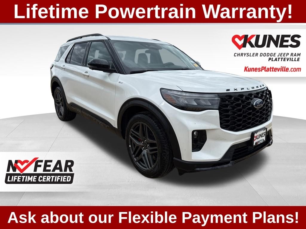 Used 2025 Ford Explorer ST-Line SUV