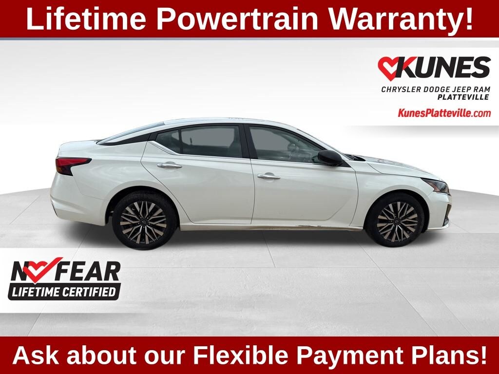 Used 2025 Nissan Altima 2.5 SV Sedan