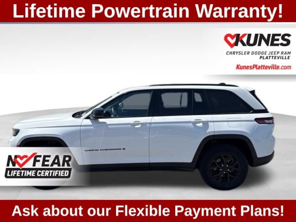 Used 2024 Jeep Grand Cherokee Altitude SUV