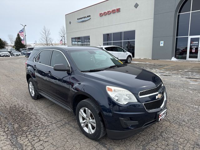 Used 2015 Chevrolet Equinox LS with VIN 2GNALAEK0F1153025 for sale in Platteville, WI
