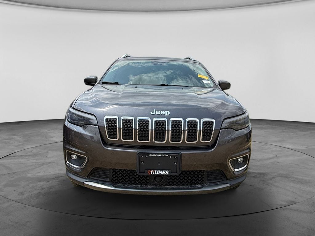 Used 2019 Jeep Cherokee Limited with VIN 1C4PJMDN1KD178908 for sale in Platteville, WI